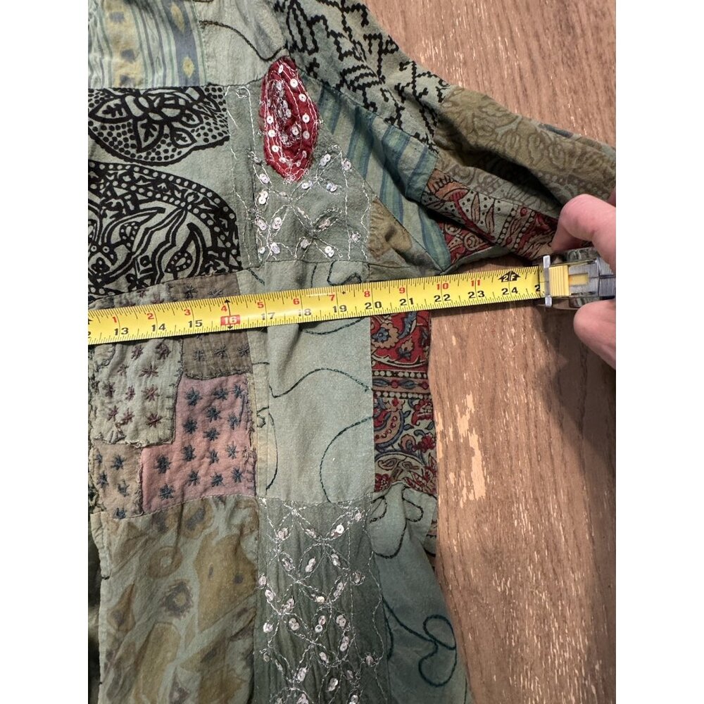 Patchwork kantha quilt kimono Jacket Green Embroidered Boho Art to Wear Hippie - Picture 4 of 16